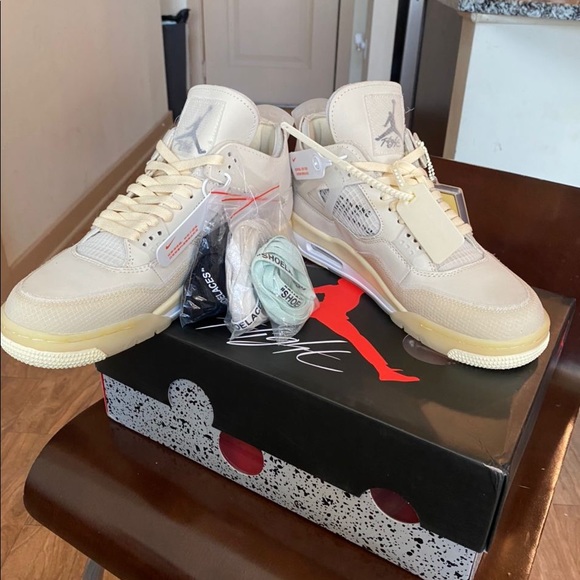 Off-White 4 ‘Sail’ - Picture 3 of 6